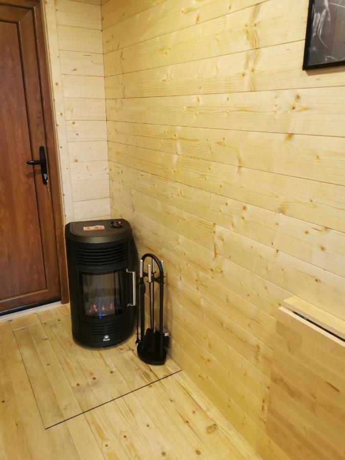 Treehome Tinyhouse Střítež エクステリア 写真