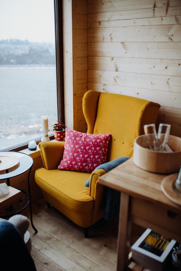 Treehome Tinyhouse Střítež エクステリア 写真